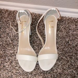 Lulus Taylor Heel off white